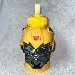 EUC 2012 Hasbro Transformers Bumblebee Sipper Cup 32 oz Universal Studios CLEAN